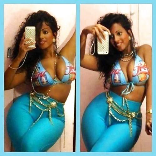25P Big boobs and booty girls