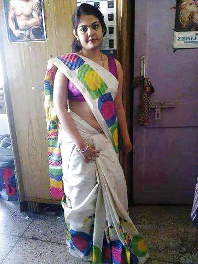 25P Indian hostel girls