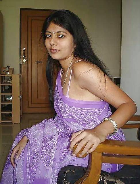 25P Indian hostel girls