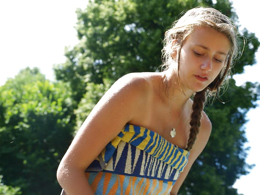 25P Bikini teens in the garden