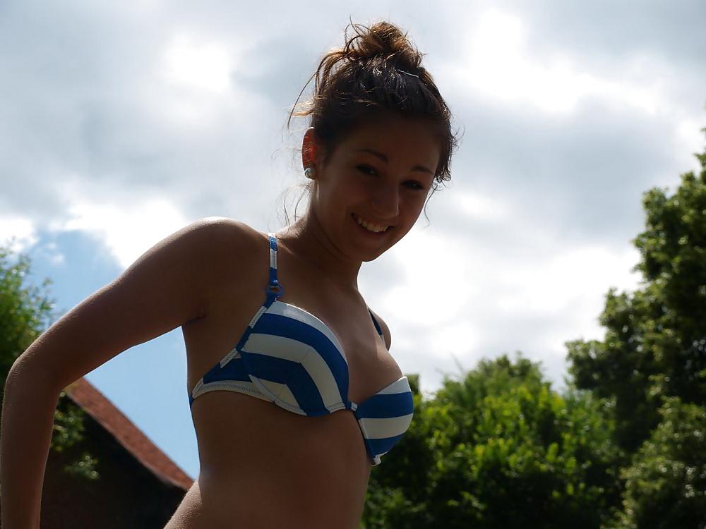 25P Bikini teens in the garden