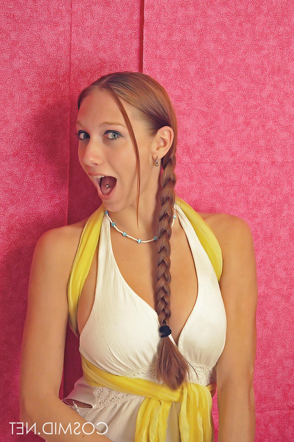 25P Blonde Big Tits Victoria