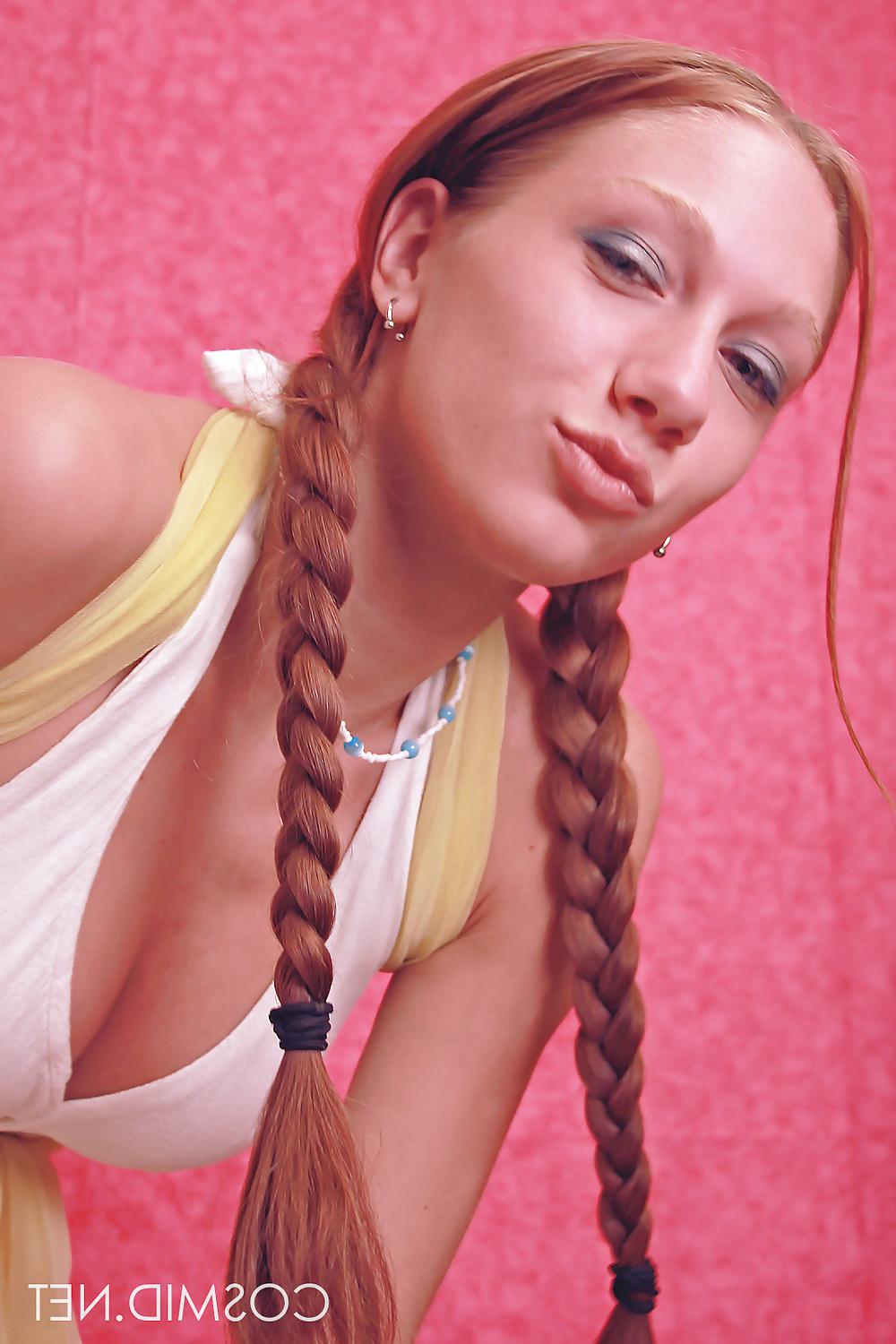 25P Blonde Big Tits Victoria