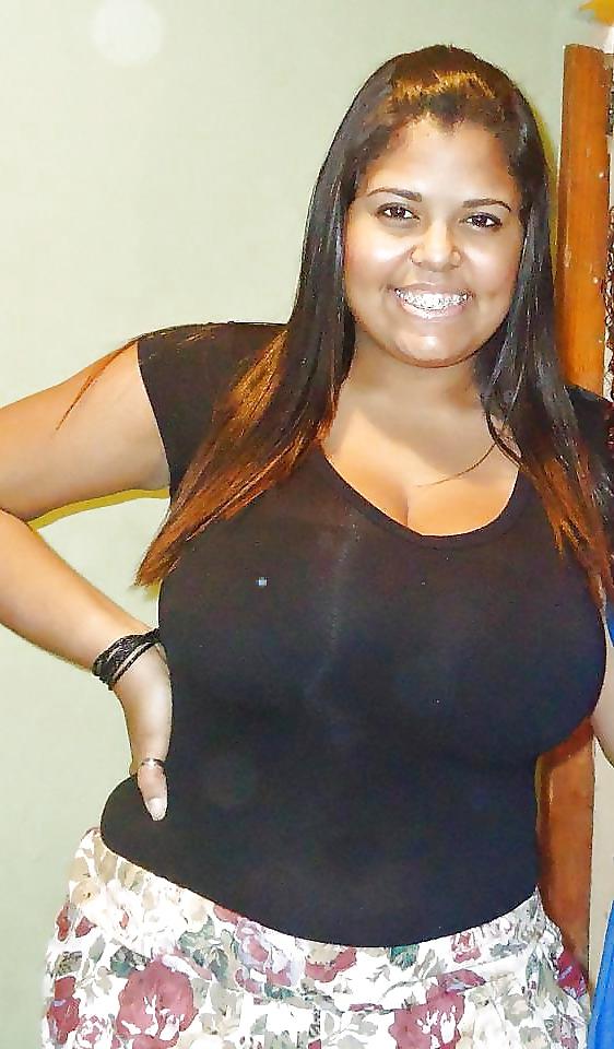 25P Webtastic Boobs Vol.570