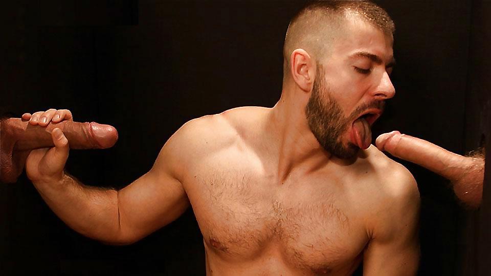23P GLORY HOLE pics