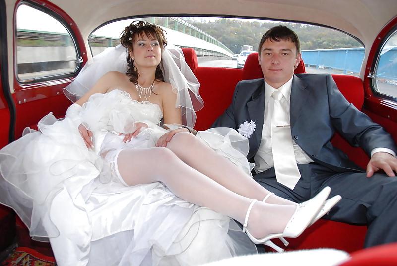 25P JUST MARRIED