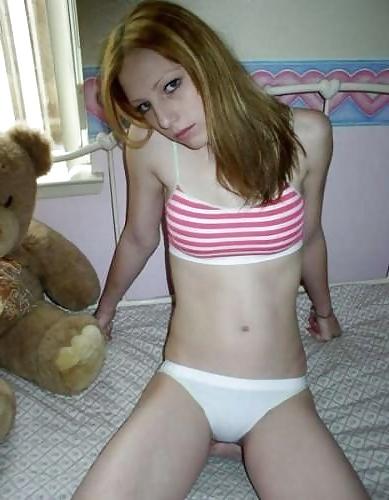 21P Babes in bras