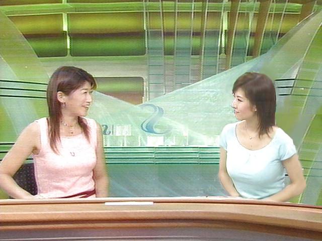 20P Japanese Girl Boobs 15