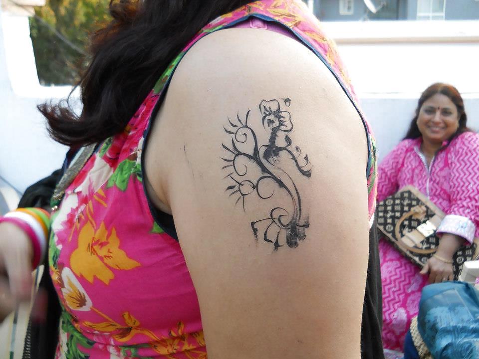 6P Hot Indian Milf Neha I banged