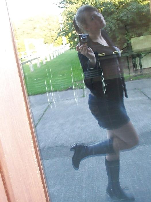 25P Boots