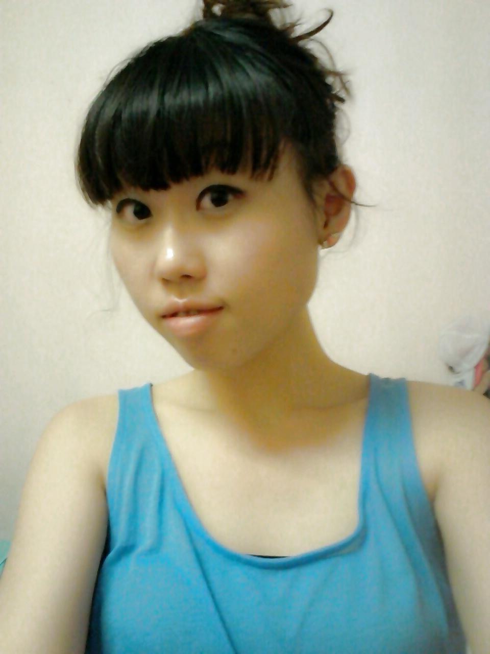 14P Cute Indonesian Girl