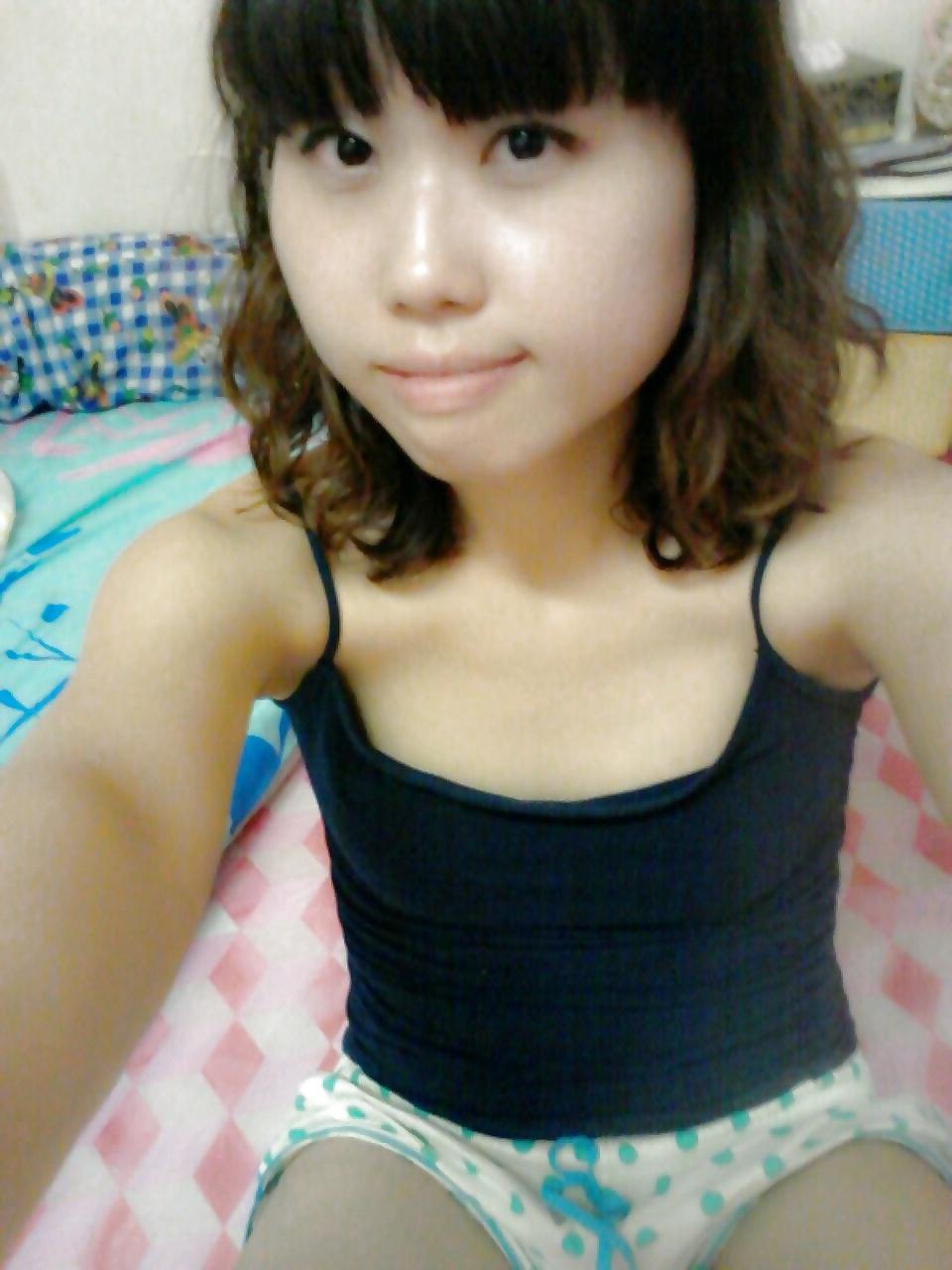 14P Cute Indonesian Girl