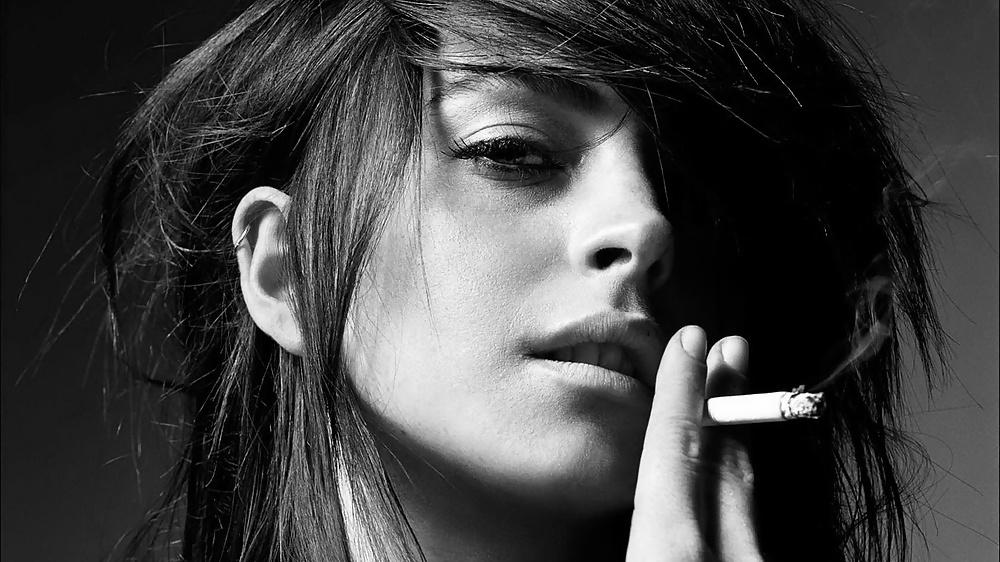 14P Girl Smoking