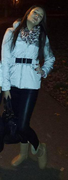 25P Hot brunette teen with nice boobs. Please cum or cock