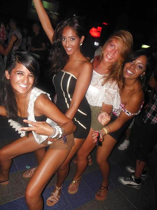 25P Indian Girls - which one and how would you fuck them!