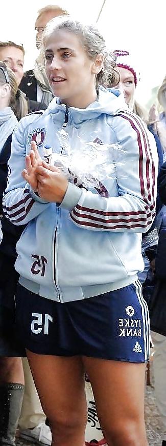 25P Some Of My Favourite Sport Girls