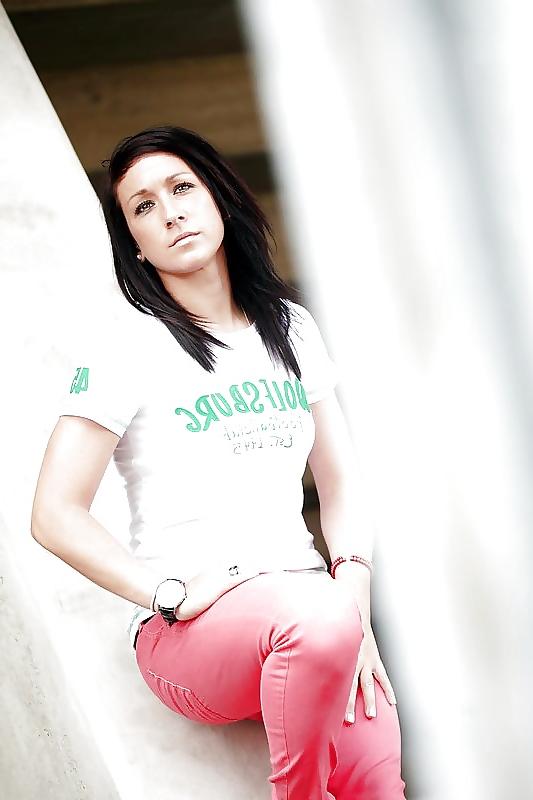 25P Some Of My Favourite Sport Girls