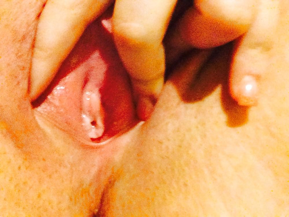 25P 21yr old jenna socks puss anal very tight
