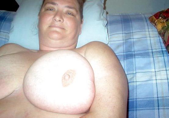 21P Mature women with big boobs