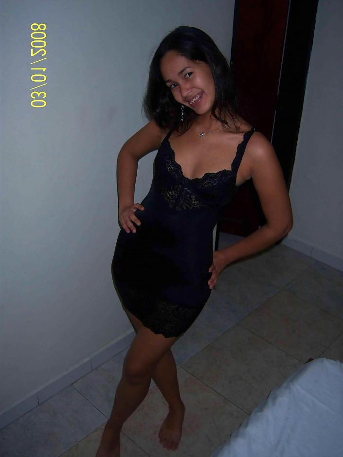 18P 18yo Spanish hottie strips n fucks