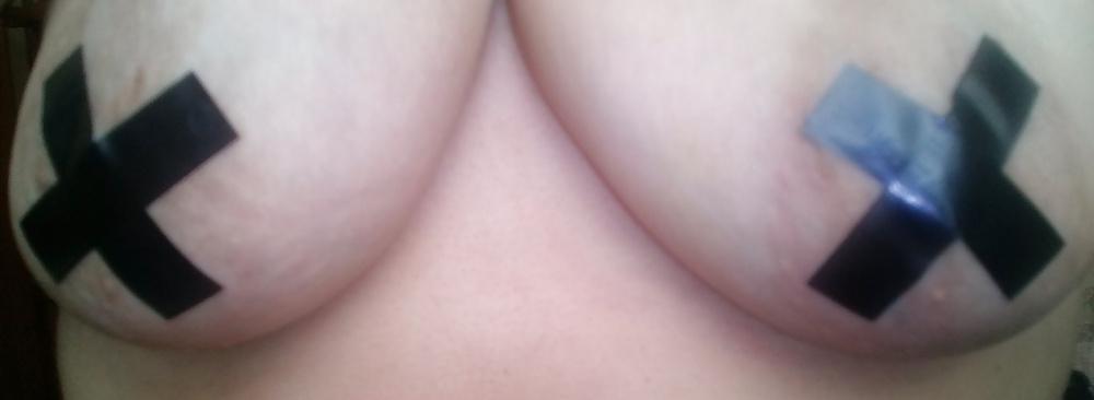 17P Tits nipples