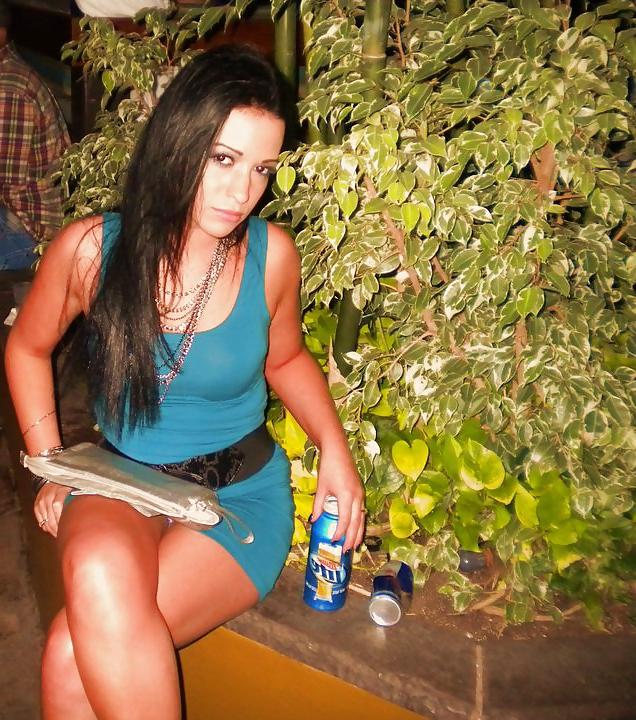 25P Friend #19 (MILF)