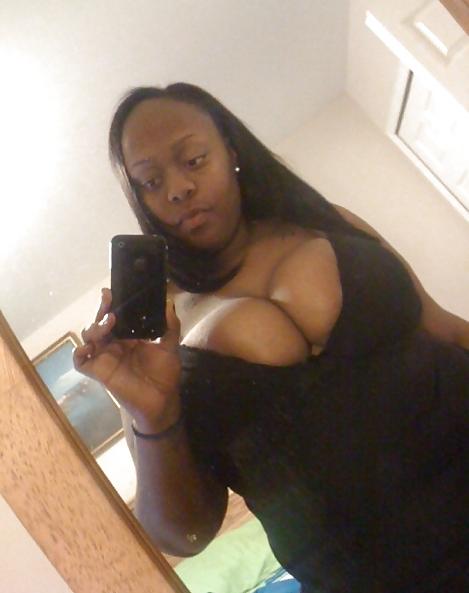 25P Big Tits 10 Ibstroking!!!!