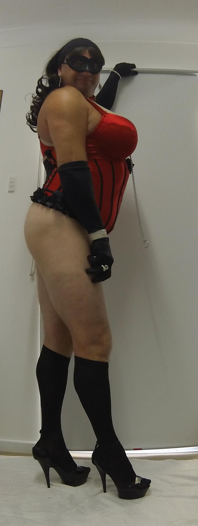 18P Glory hole outfit