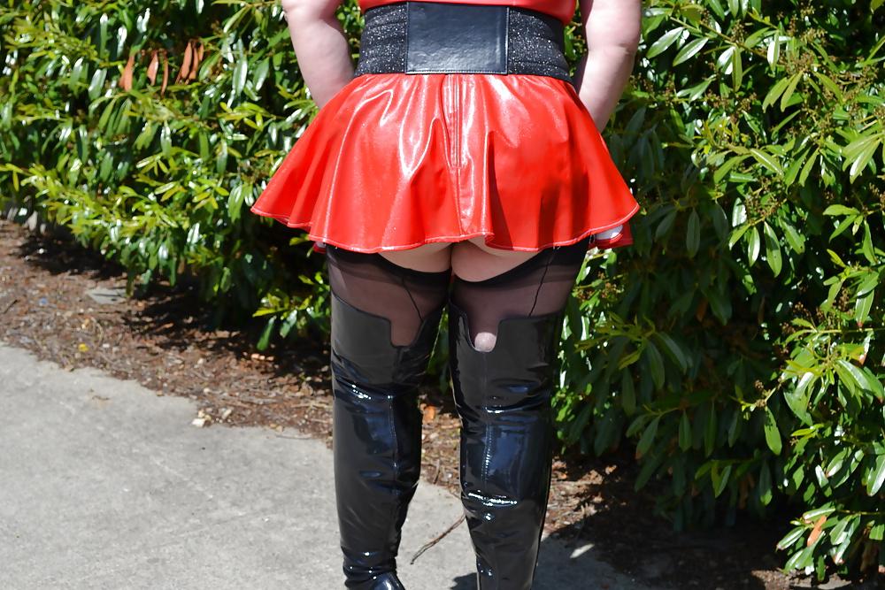 10P Linda Thigh Boots 3
