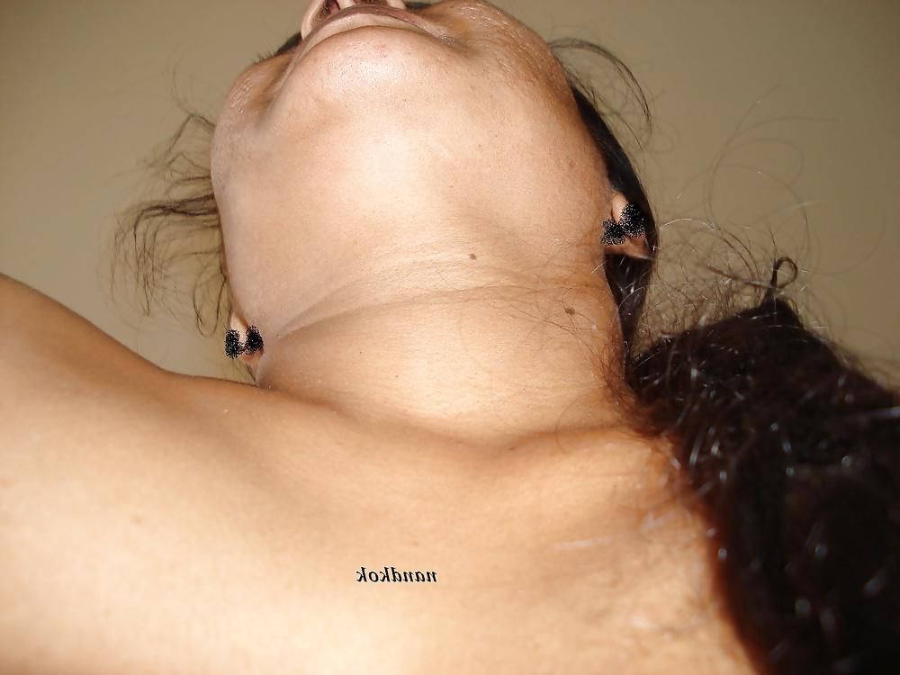 25P Indian Aunty Show 17