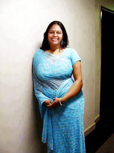 20P Sexy Indian Bhabhis naked 