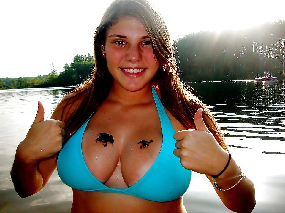 14P Random Hot Teen Babes (Multiple Pictures of Each)