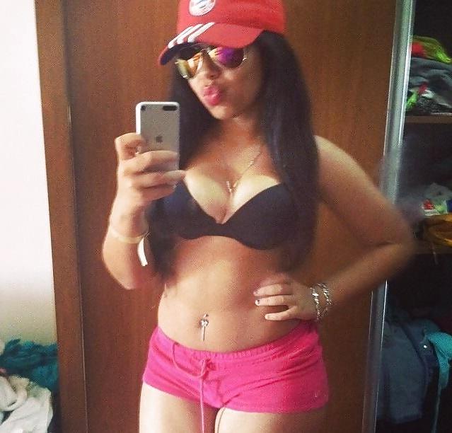 15P Beurette Maillot de Bain