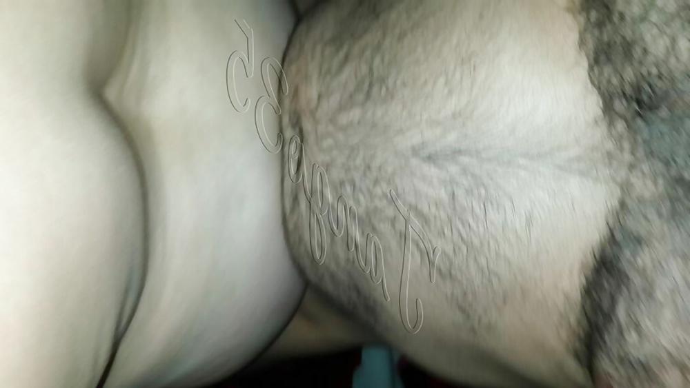 25P Turkish Couple Buket&Bulent 