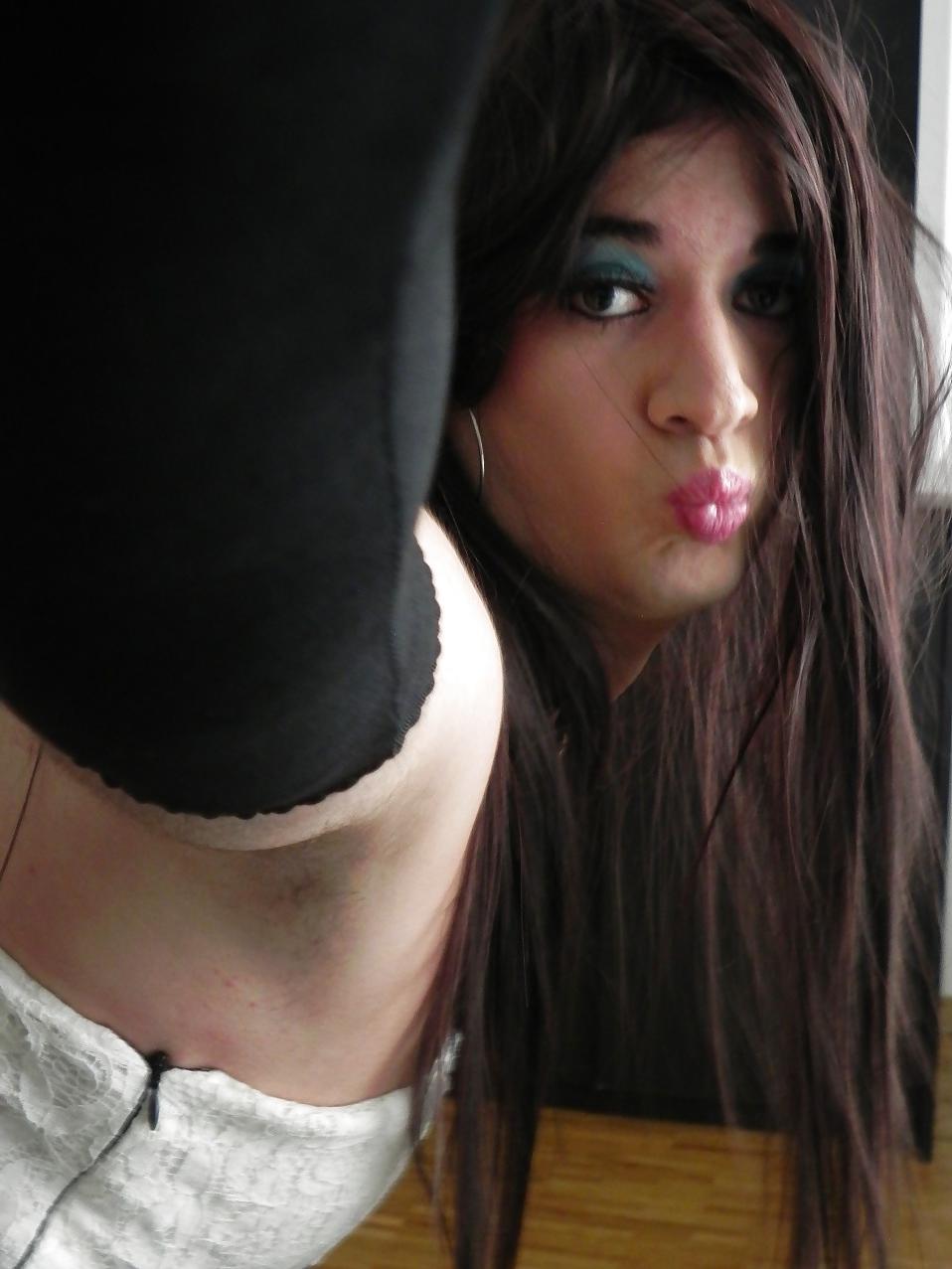 23P Yes I am a sissy :). Boots & leather gurl