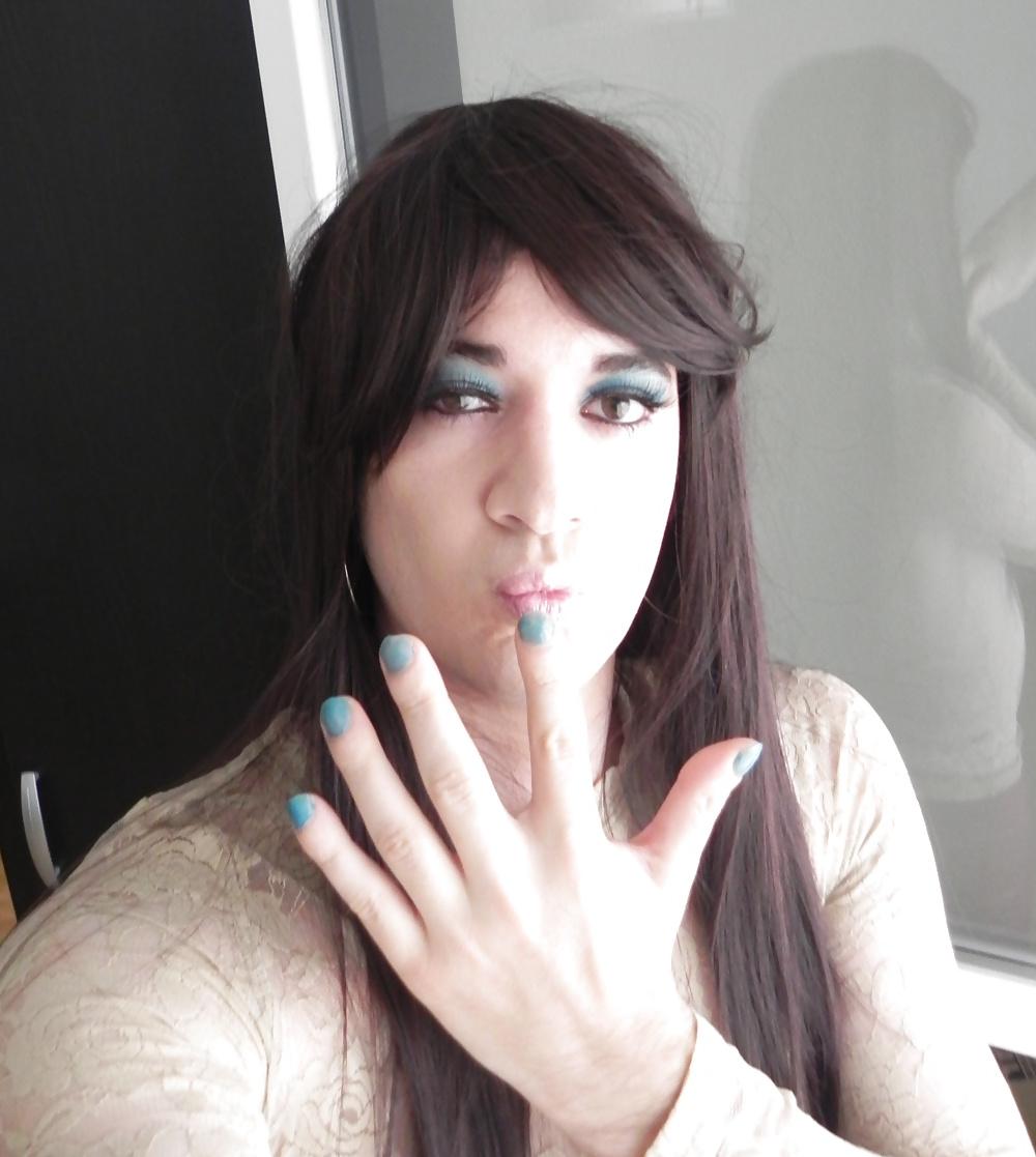 23P Yes I am a sissy :). Boots & leather gurl