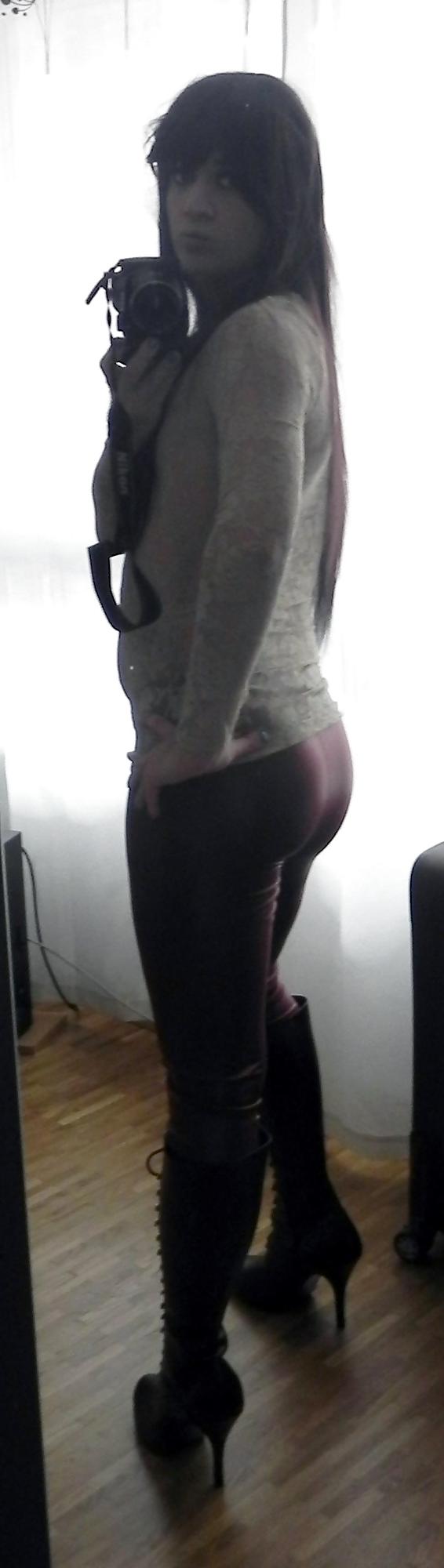 23P Yes I am a sissy :). Boots & leather gurl