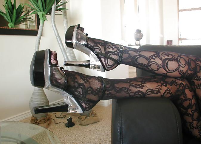 25P High heels, boots and stockings 3