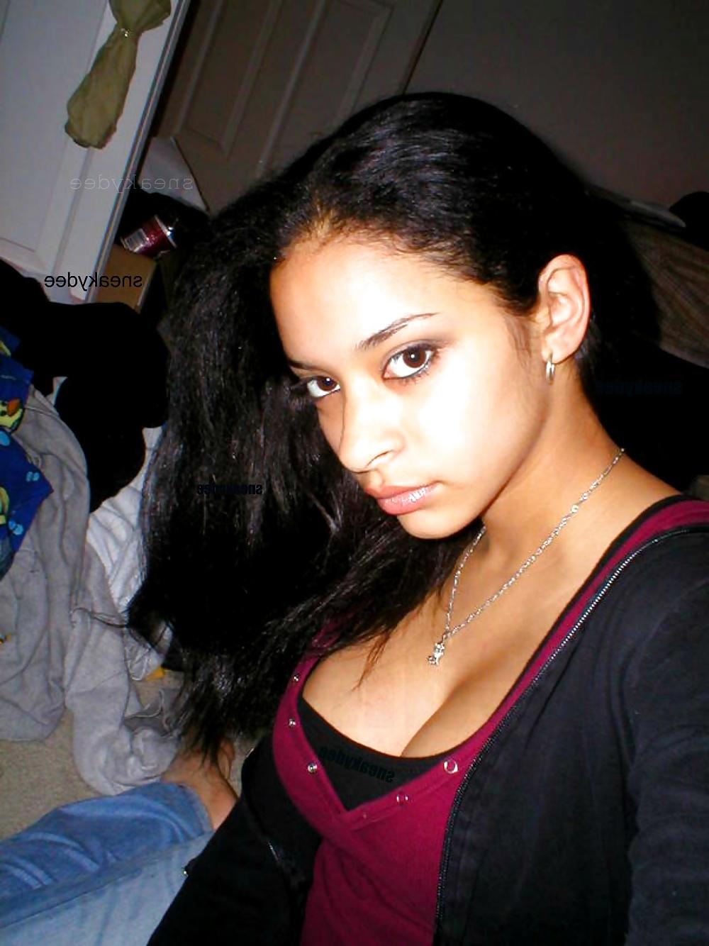 5P This Ebony Babe Is Too Fucking Fine!!! (Only 3 Pics) DAMN!