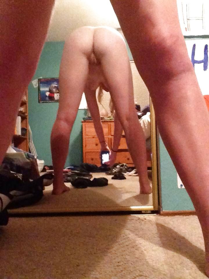 16P Slutty American College Teen Sarah, Showing All On KIK