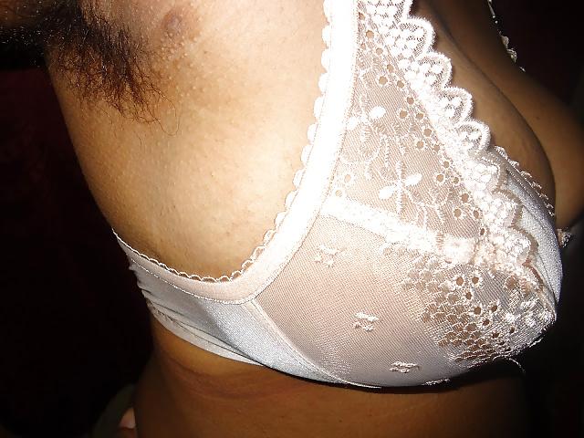 25P Indian Aunty Show 24