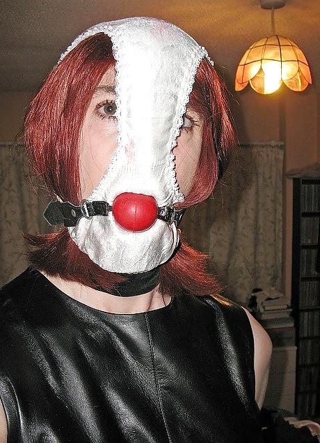 25P Sissy bondage