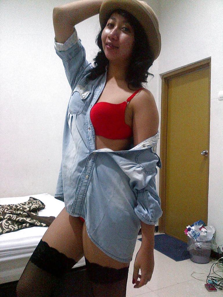 16P Angel Lee in Red Surabaya Indonesian  