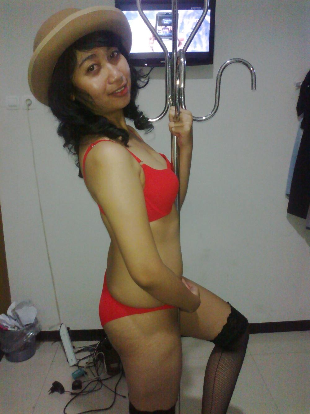 16P Angel Lee in Red Surabaya Indonesian  