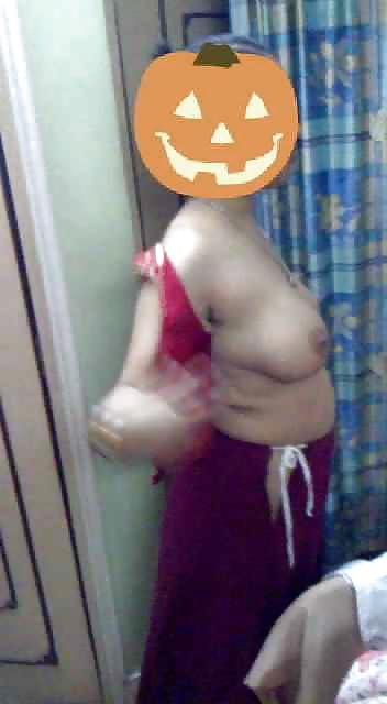 25P Sexy Indian MILF