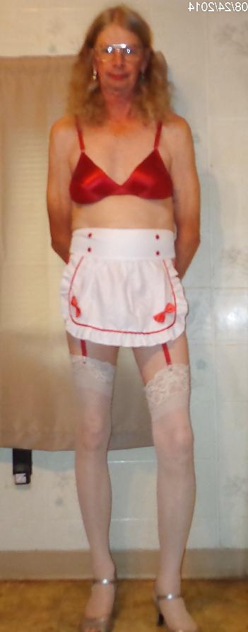 25P Red Maid 