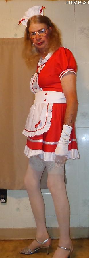 25P Red Maid 