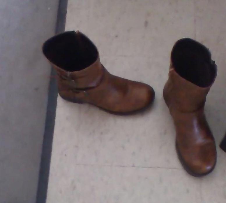 25P Shoes and Boots