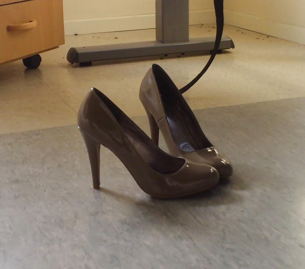 25P Shoes and Boots