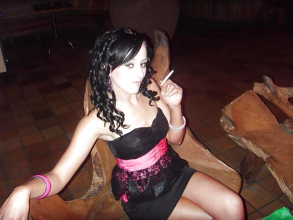 25P Smoking sluts2
